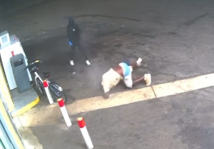 Gunman opens fire outside gas station, leaving man critically injured in South Memphis - Tennessee