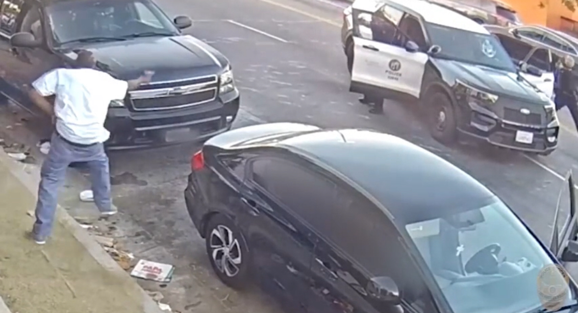 Armed suspect killed in South LA after exchange of gunfire with LAPD - California