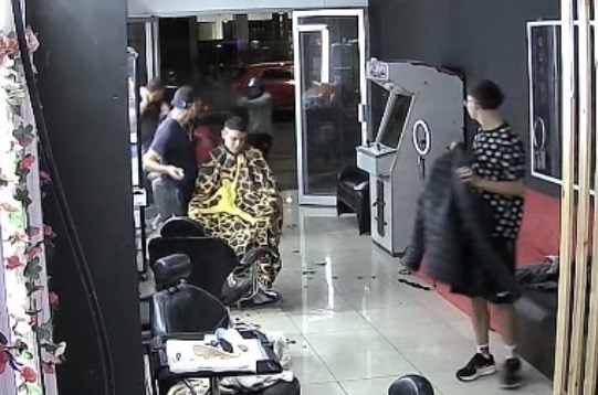 Gunmen kill barber while he was cutting a client’s hair - Costa Rica