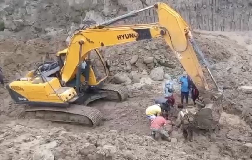 Illegal open-pit mine collapse in Tolima leaves five dead and two injured - Colombia