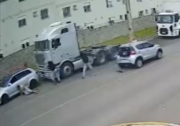 37-year-old man shot dead in Araucária as surveillance cameras capture the attack - Brazil