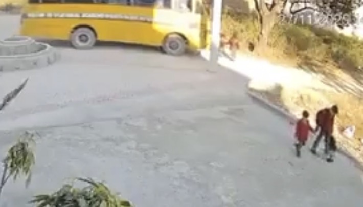 School bus accident claims life of young girl while her younger sister survives with minor injuries - India