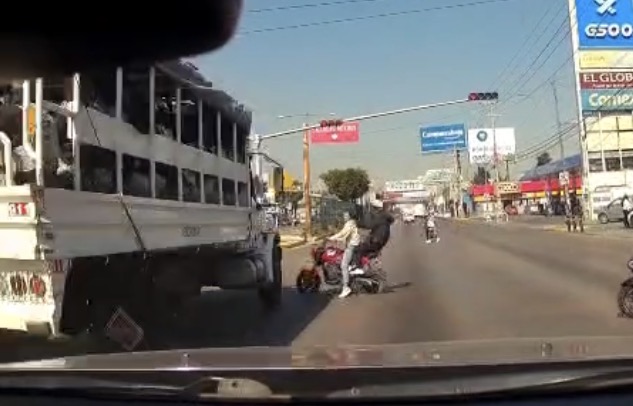 Motorcyclist killed after being struck by a National Guard truck - Mexico