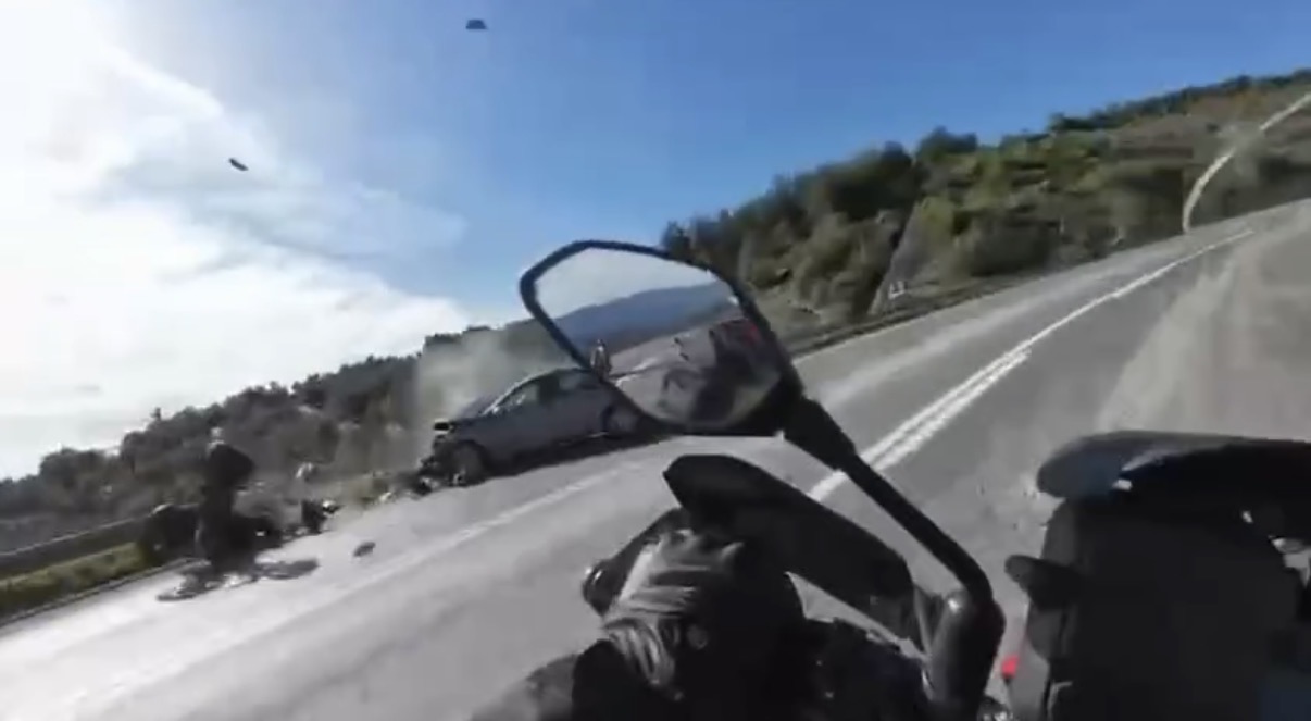 Motorcycle rider killed, another injured after head-on collision during illegal road race - Turkey