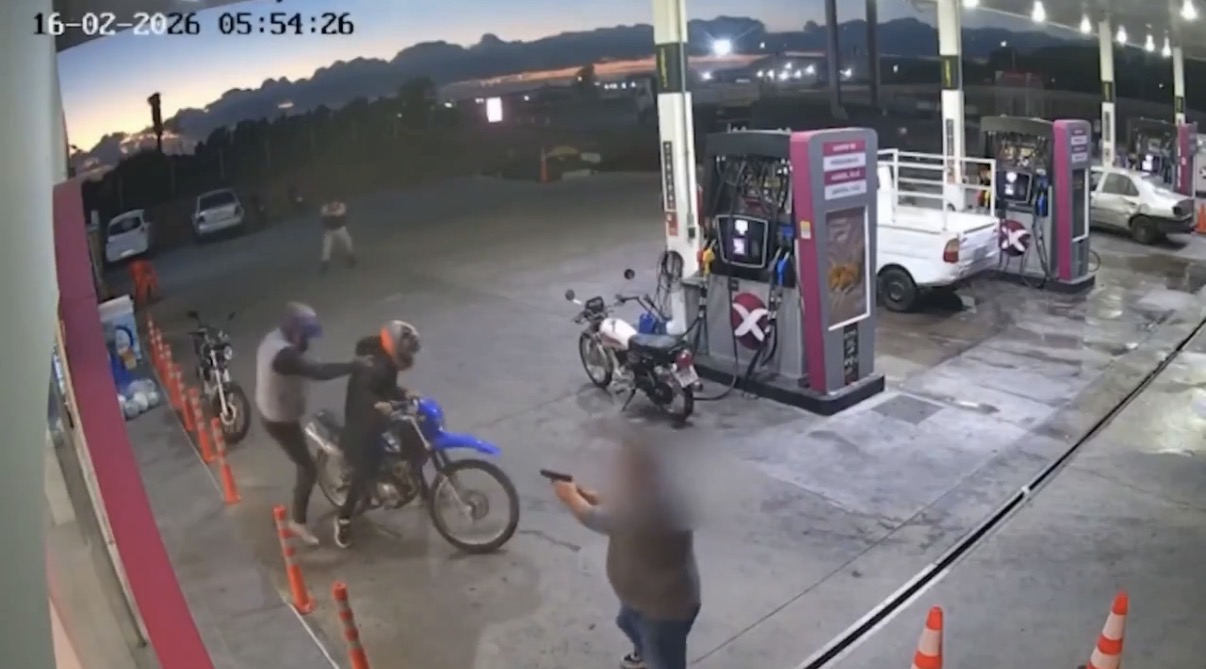 Police thwart gas station robbery in Uruguay, one suspect seriously injured in shootout - Uruguay