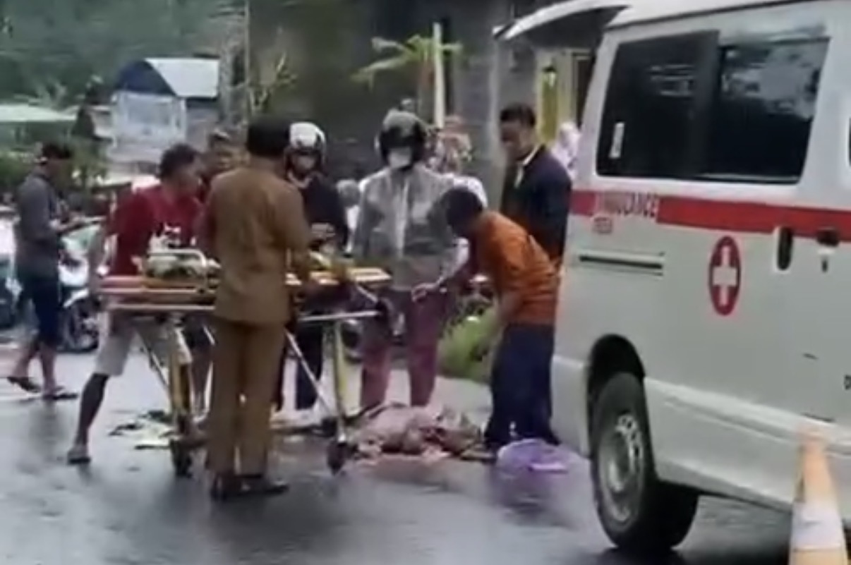 Ninth-grade student killed after being run over by truck in Batang, authorities investigating fatal crash - Indonesia