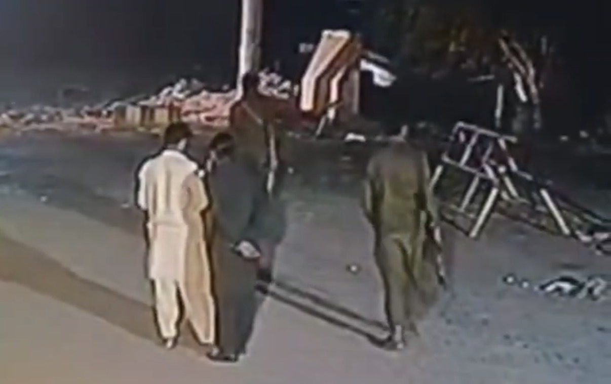 Footage captures the moment a suicide blast strikes a police checkpost in Bhakkar, killing two police officers - Pakistan
