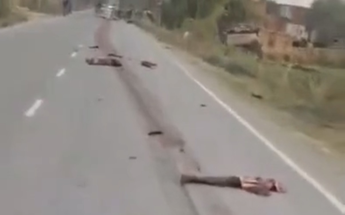 Three family members killed after trailer truck slams into motorcycle in Mirzapur - India