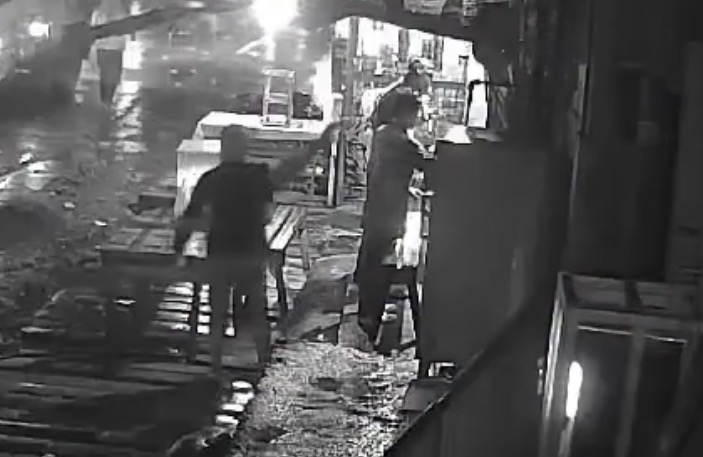 Woman shot in the head at point-blank range outside store in Cotabato - Philippines