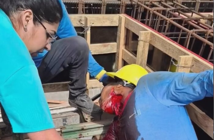 Construction worker dies after suffering a fatal neck injury while operating an electric saw at a job site - Brazil