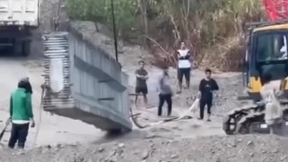 Construction worker killed after crane collapses during bridge project operations in Occidental Mindoro - Philippines