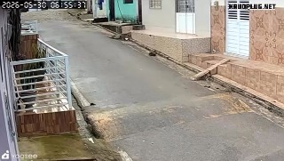 Motorcyclist knocked unconscious after losing control of a motorcycle carrying twopeople in rural Alagoas - Brazil
