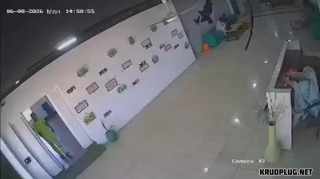 Worker sets himself on fire after allegedly being denied wages and fired from his job - Pakistan